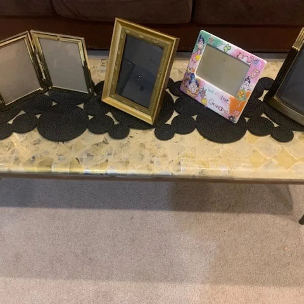 Elegant Set of 4‎ varied picture frames - timeless charm!